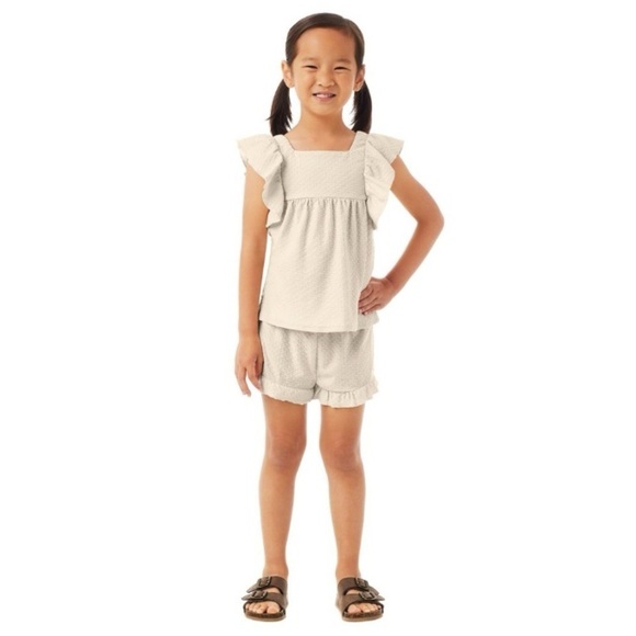 NWT 2-piece Playwear Set by Member’s Mark  size 4T - Picture 2 of 10